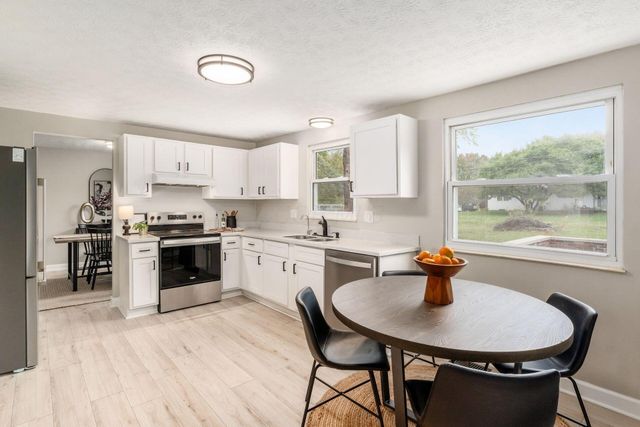 9644 Merry Lane, Pickerington, OH 43147