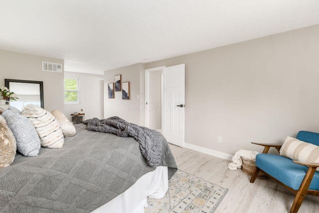 9644 Merry Lane, Pickerington, OH 43147