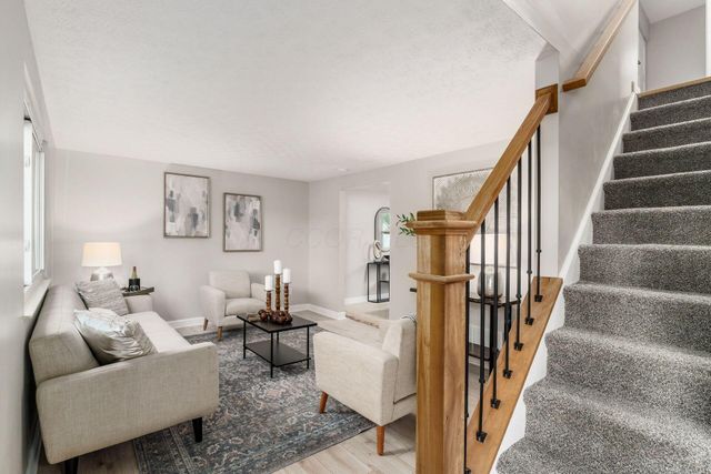 9644 Merry Lane, Pickerington, OH 43147