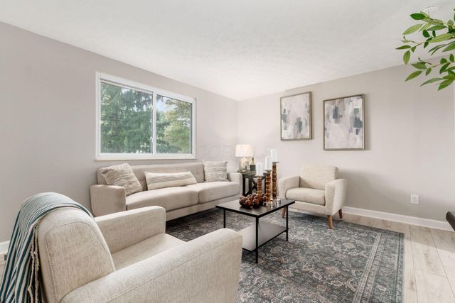 9644 Merry Lane, Pickerington, OH 43147