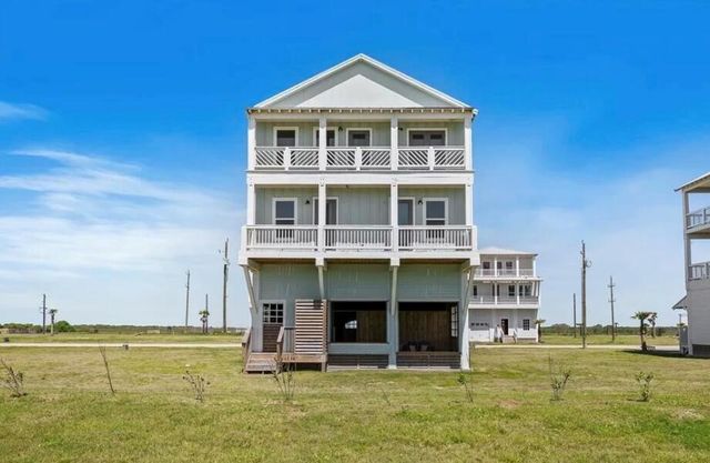 520 Annabelle Drive, Gilchrist, TX 77617