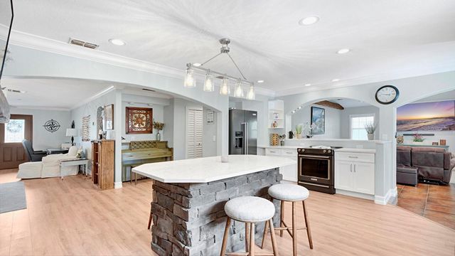 122 BEARSS CIRCLE, Longwood, FL 32750