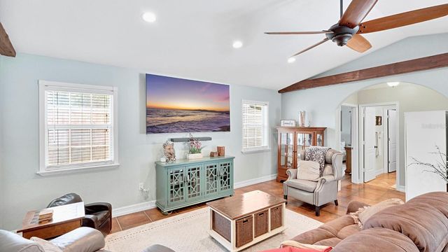 122 BEARSS CIRCLE, Longwood, FL 32750