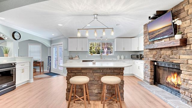 122 BEARSS CIRCLE, Longwood, FL 32750
