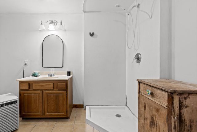 321 Thacker Lane, Etowah, TN 37331