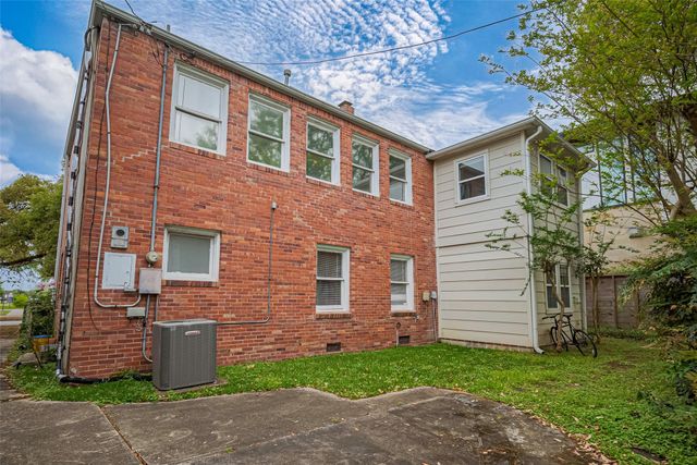 2163 University Boulevard, Houston, TX 77030