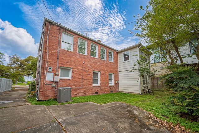 2163 University Boulevard, Houston, TX 77030