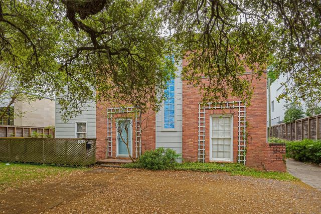 2163 University Boulevard, Houston, TX 77030