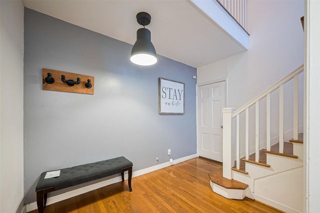 2163 University Boulevard, Houston, TX 77030