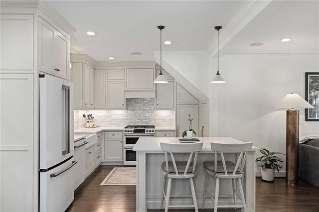 361 Redland NW Road, Atlanta, GA 30309