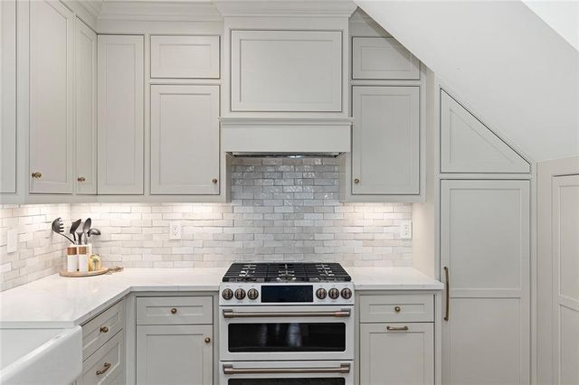 361 Redland NW Road, Atlanta, GA 30309