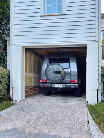 361 Redland NW Road, Atlanta, GA 30309