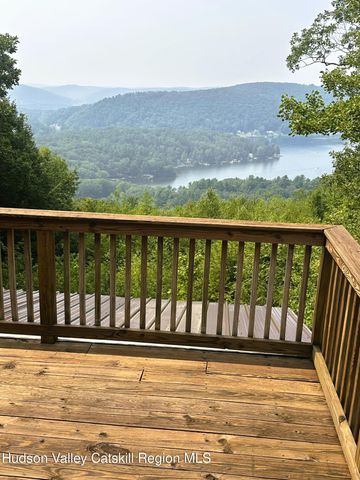 308 Shaker Ridge Drive, Canaan, NY 12029