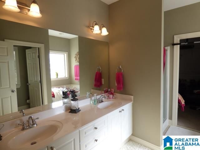 4124 OLD CAHABA PARKWAY, Helena, AL 35080