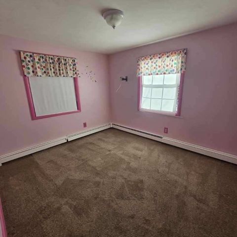 4 Annella Rd, Brockton, MA 02302