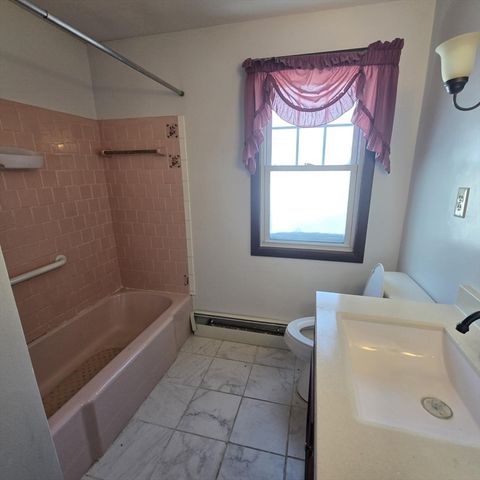 4 Annella Rd, Brockton, MA 02302