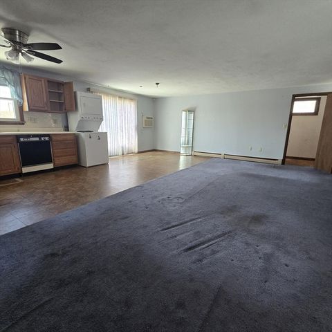 4 Annella Rd, Brockton, MA 02302