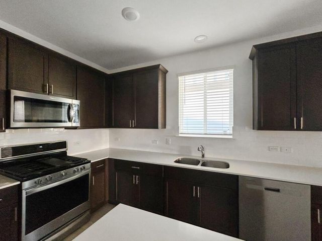 1620 Brimhurst DR, Leander, TX 78641