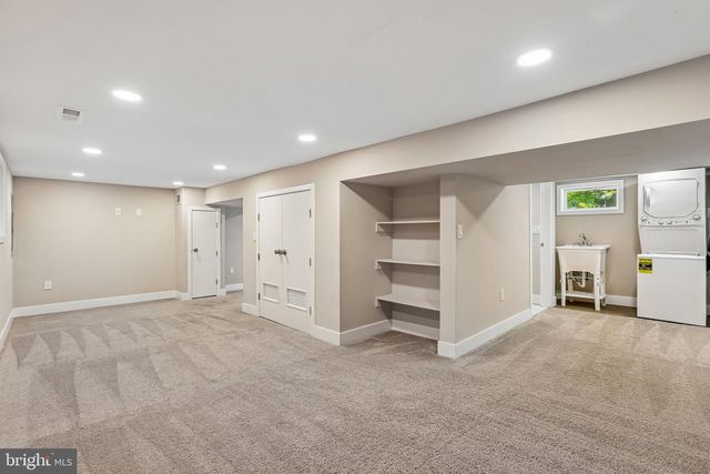 6204 EVERALL AVE, Baltimore, MD 21206