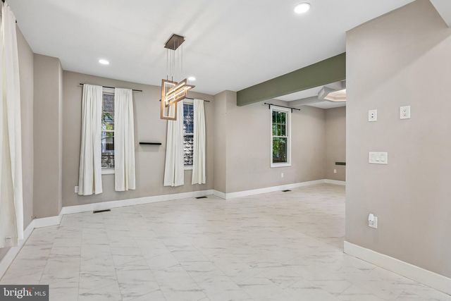 6204 EVERALL AVE, Baltimore, MD 21206