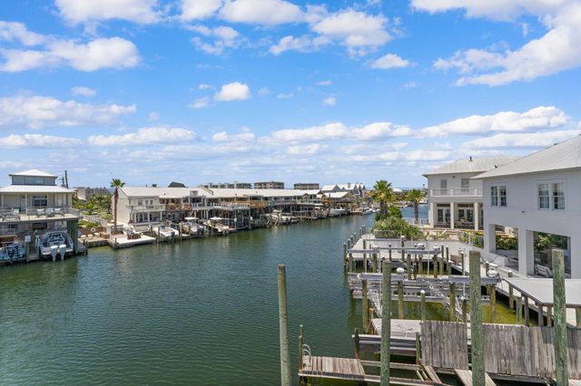 500 Vera Cruz Drive, Destin, FL 32541