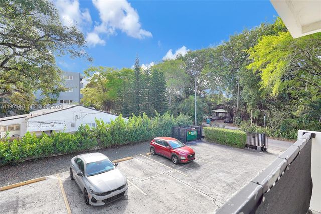 12101 NE 6th Ave 7, North Miami, FL 33161