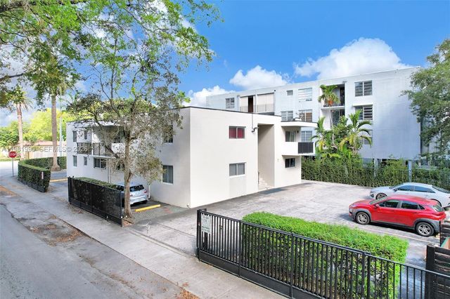 12101 NE 6th Ave 7, North Miami, FL 33161