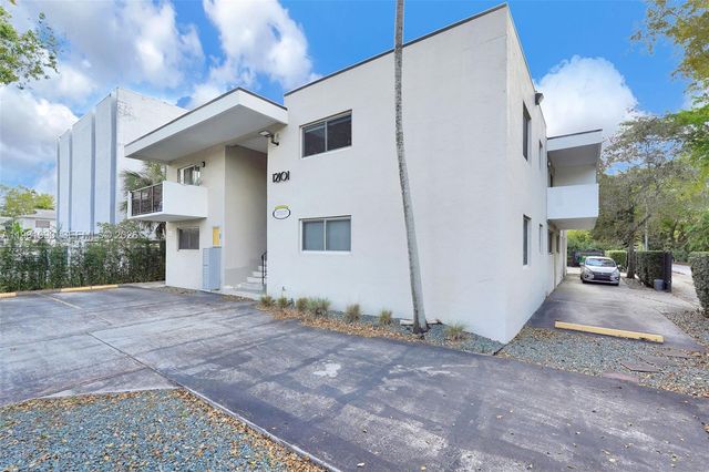 12101 NE 6th Ave 7, North Miami, FL 33161