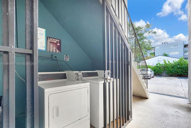 12101 NE 6th Ave 7, North Miami, FL 33161