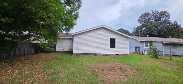 107 Brentwood Ave., Petal, MS 39465