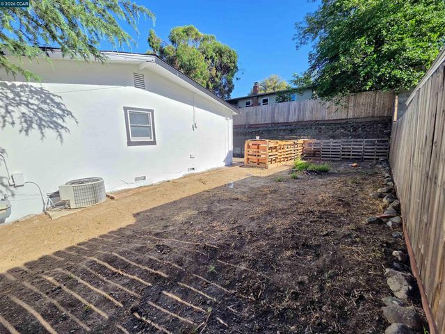 4218 Heights Ave, Pittsburg, CA 94565