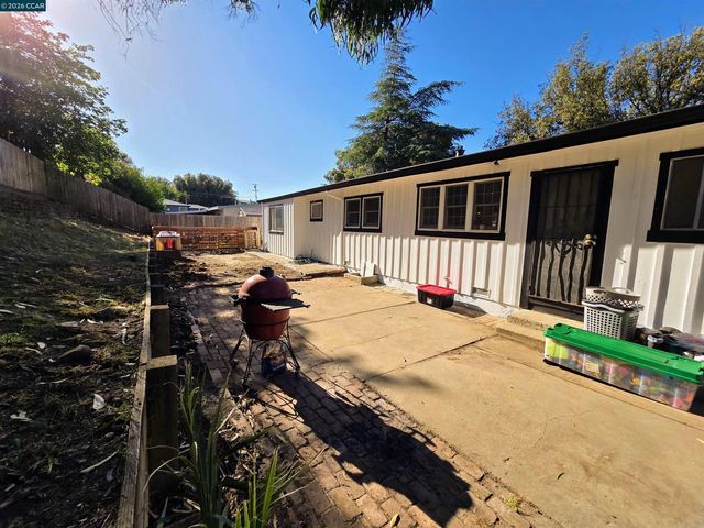 4218 Heights Ave, Pittsburg, CA 94565