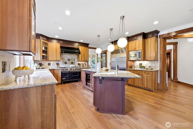 15535 148th Avenue NE, Woodinville, WA 98072