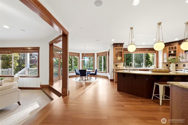 15535 148th Avenue NE, Woodinville, WA 98072