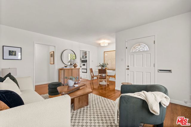 5430 W 76th Street, Los Angeles, CA 90045