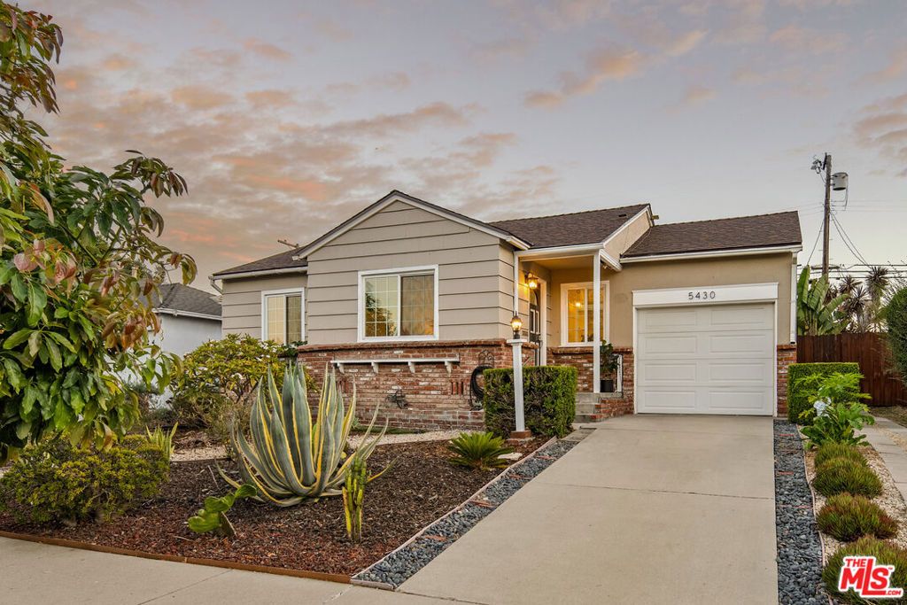 5430 W 76th Street, Los Angeles, CA 90045