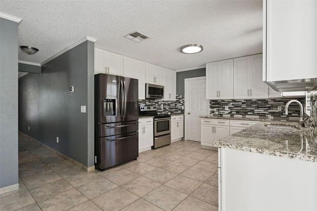 1804 VALE DRIVE, Clermont, FL 34711