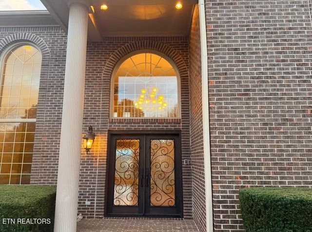 10247 Thimble Fields Drive, Knoxville, TN 37922