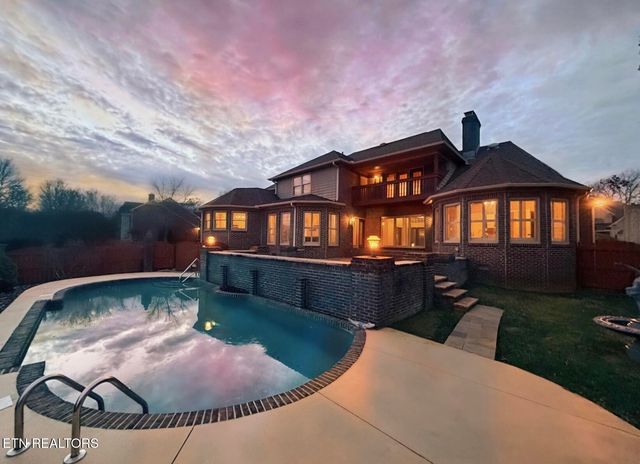 10247 Thimble Fields Drive, Knoxville, TN 37922