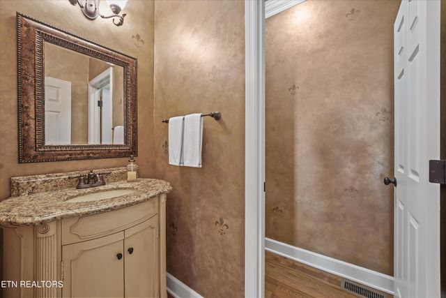 10247 Thimble Fields Drive, Knoxville, TN 37922