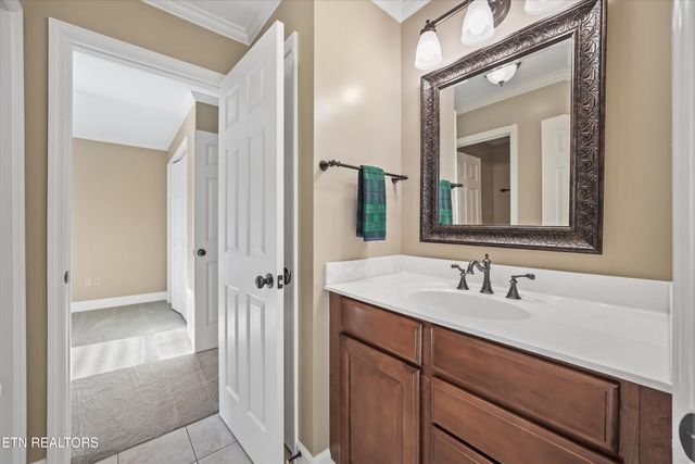 10247 Thimble Fields Drive, Knoxville, TN 37922