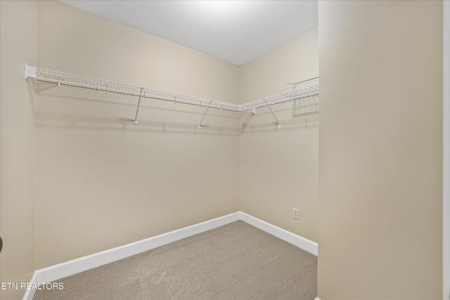 10247 Thimble Fields Drive, Knoxville, TN 37922