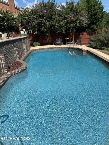 10247 Thimble Fields Drive, Knoxville, TN 37922