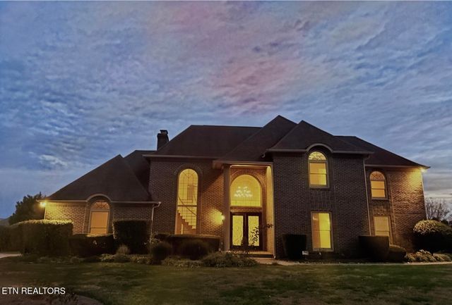 10247 Thimble Fields Drive, Knoxville, TN 37922