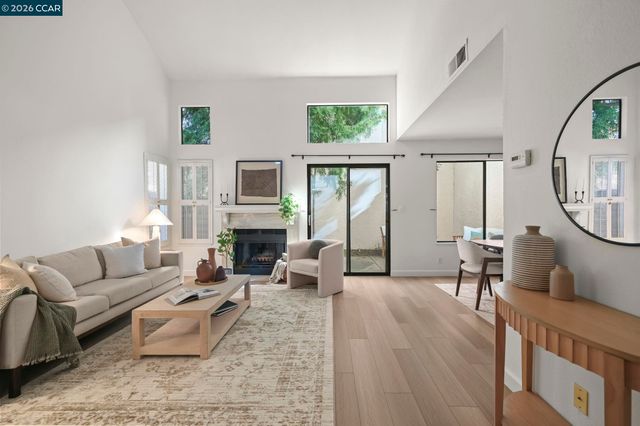 311 Pimlico Dr, Walnut Creek, CA 94597