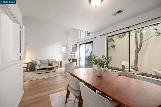 311 Pimlico Dr, Walnut Creek, CA 94597