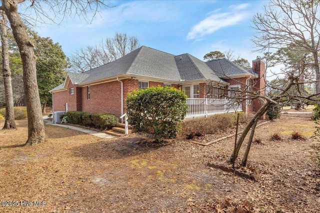 345 Lockwood Lane, Supply, NC 28462