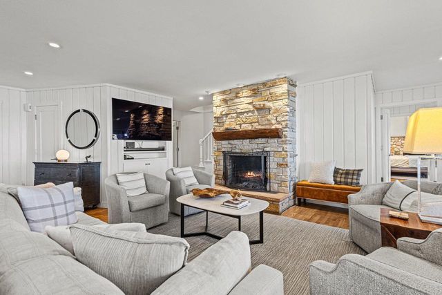 513 Greenway Avenue, Green Lake, WI 54941