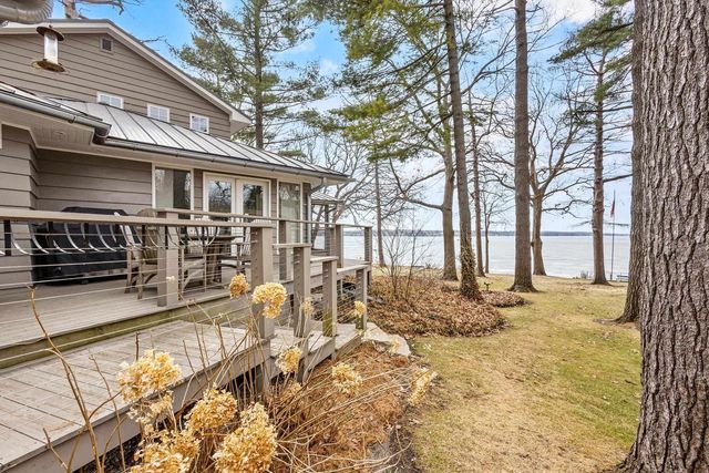 513 Greenway Avenue, Green Lake, WI 54941