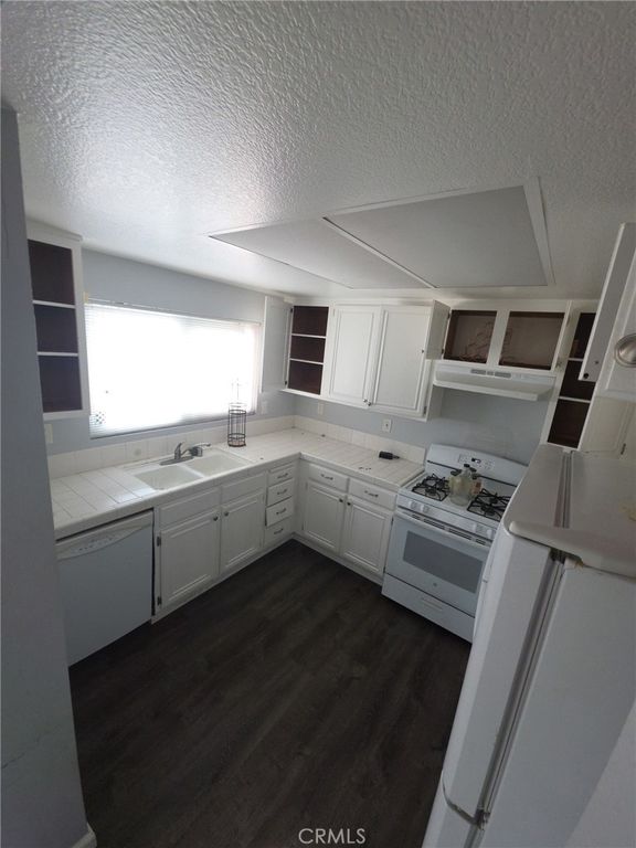 21128 Gladiolos, Lake Forest, CA 92630 — photo 3